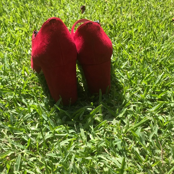 Red Via Spiga heels| Mary Jane Pump - Picture 2 of 6